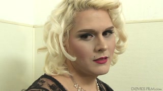 Small Boobs Trans Cumshot Surprise - бесплатное порно на 1PORNO.NET