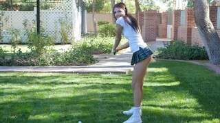 Golf Obsessed Adria - бесплатное порно на 1PORNO.NET