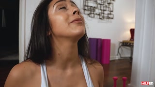 Big Tits Latina MILF Gets Fucked - лучшее порно без регистрации 1PORNO.NET