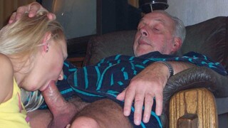Pussy Licking with Gina Blonde - лучшее порно без регистрации 1PORNO.NET