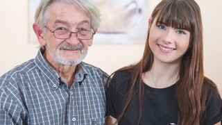 Close Up of a Young Girl's Pussy - лучшее порно без регистрации 1PORNO.NET
