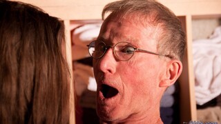 Young and Old Kink Club - лучшее порно без регистрации 1PORNO.NET