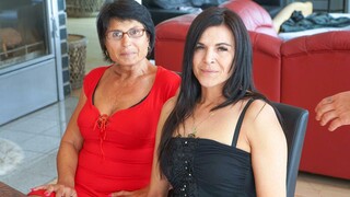 Two Mature Ladies Share a Cock - бесплатное порно на 1PORNO.NET