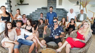 Dirty Gunther Bangs Brunettes and Blondes in Wild Family Sex - лучшее порно без регистрации 1PORNO.NET