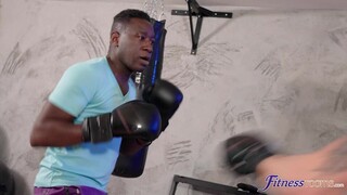 Standing doggystyle threesome makes petite teen squirt nonstop - лучшее порно без регистрации 1PORNO.NET