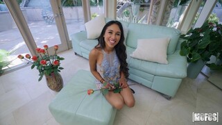 Tattooed Latina Takes on Two - бесплатное порно на 1PORNO.NET