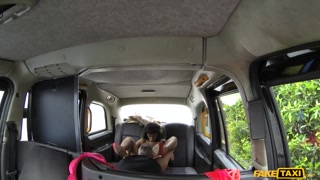 Outdoor Fuck with Sexy Lips - лучшее порно без регистрации 1PORNO.NET