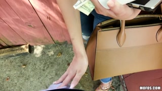 Naomi Woods Blowjob and Fuck in Public - бесплатное порно на 1PORNO.NET