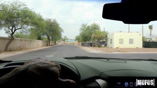 Asian Squirter Left Stranded - бесплатное порно на 1PORNO.NET