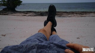  Tiny Tits, Big Cock, and Outdoor Fun  - бесплатное порно на 1PORNO.NET