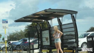 Big Cock Pickup at Bus Stop - лучшее порно без регистрации 1PORNO.NET