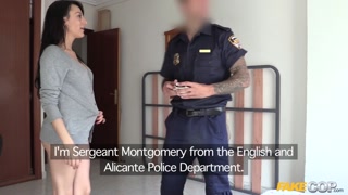 Uniformed Officer Gets Titty Fucked - лучшее порно без регистрации 1PORNO.NET