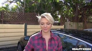 Teen Tyler's Doggystyle Cumshot - бесплатное порно на 1PORNO.NET
