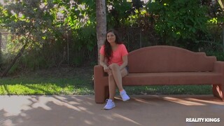 POV Action with Nina - бесплатное порно на 1PORNO.NET