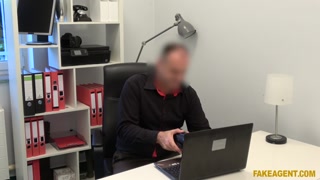 Short Haired Jennifer Gets Fucked in the Office - лучшее порно без регистрации 1PORNO.NET