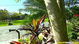 Tattooed Kandi Gives Tyler Steel a Cumshot - бесплатное порно на 1PORNO.NET
