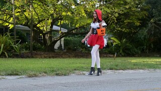 Halloween Fuck with Brunette Spinner - бесплатное порно на 1PORNO.NET