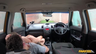 Tattooed Babe Squirts in the Car - лучшее порно без регистрации 1PORNO.NET