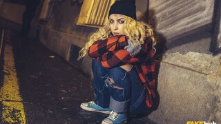 Blonde Bombshell Amaris Takes Big Cock - лучшее порно без регистрации 1PORNO.NET