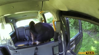 Taxi Temptress Rides Doggystyle - лучшее порно без регистрации 1PORNO.NET