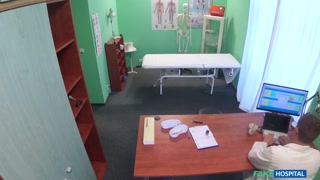 Czech Blonde Gets Medical Attention - лучшее порно без регистрации 1PORNO.NET