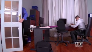 Dominica Phoenix Licks Pussy and Takes Facials Like a Pro - лучшее порно без регистрации 1PORNO.NET
