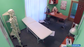 Cowgirl Fucks Doc in Medical Office - лучшее порно без регистрации 1PORNO.NET
