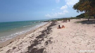 Ocean Blowjob with Jimmy - лучшее порно без регистрации 1PORNO.NET