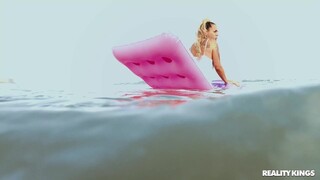 Big Cock Outdoor Fun - бесплатное порно на 1PORNO.NET