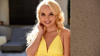 The Skirt Makes the Deal - лучшее порно без регистрации 1PORNO.NET