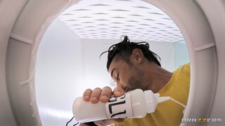 Threesome in Bathroom: Jordi El Niño Polla and Friend Fuck Slut - бесплатное порно на 1PORNO.NET