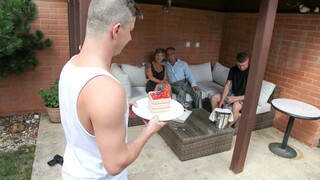 Mature Blonde Victoria Pure Gets Double-Teamed at 93rd Birthday Orgy - лучшее порно без регистрации 1PORNO.NET
