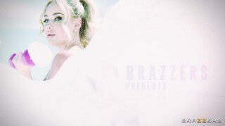 Deepthroat Action with Mazee The Goat and Savannah - бесплатное порно на 1PORNO.NET