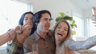 Cheating on Him with a Facial - лучшее порно без регистрации 1PORNO.NET