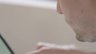Acoustic Bedroom Encounter with Hazel & Cindy - лучшее порно без регистрации 1PORNO.NET