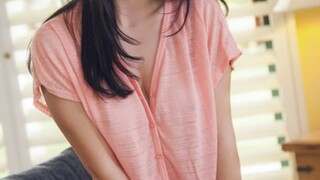 Sexy Brunette Aidra Fox Spanks & Fingers Herself - Gonzo Style - бесплатное порно на 1PORNO.NET