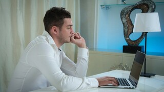Skinny Russian GF Taissia Shanti Gets Pounded Doggystyle by Timo Hardy - бесплатное порно на 1PORNO.NET