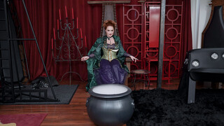 Witchy MILFs Ride Hard in Hocus Pocus Porn - лучшее порно без регистрации 1PORNO.NET