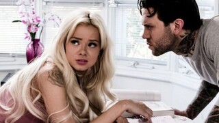 Stepbrother Fucks Tiny Stepsister Elsa Jean Rough - лучшее порно без регистрации 1PORNO.NET