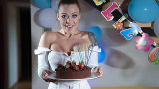 Misha Maver Celebrates Birthday with Hardcore Action - лучшее порно без регистрации 1PORNO.NET
