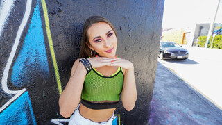Naughty Mackenzie Mace Gets Pounded POV - бесплатное порно на 1PORNO.NET