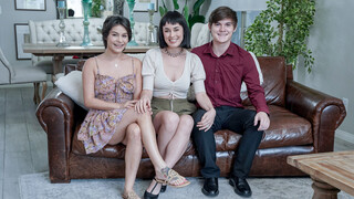 Tyler Cruise Bangs MILFs Nicole Aria & Olive Glass in New Man of the House - лучшее порно без регистрации 1PORNO.NET