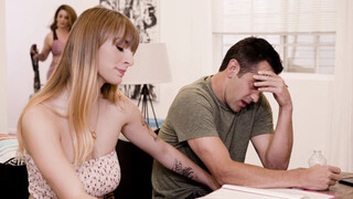 Hot Blonde Stepdaughter Angel Youngs Gets Facial - лучшее порно без регистрации 1PORNO.NET