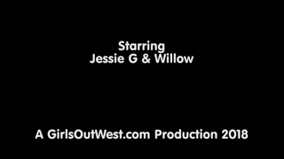 Big Tits Redhead Jessie G & Willow Interview - лучшее порно без регистрации 1PORNO.NET
