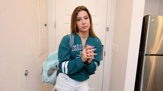 Hot Step Sister Avery Cristy sucks balls & takes cum in mouth - лучшее порно без регистрации 1PORNO.NET