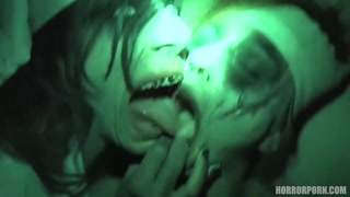 Guy bangs two hotties in a creepy horror setting - лучшее порно без регистрации 1PORNO.NET