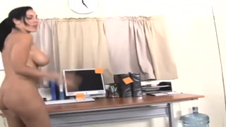 Hard pounding for Veronica at work - лучшее порно без регистрации 1PORNO.NET