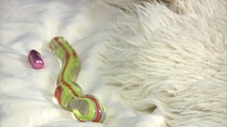 Sexy Pearl with hairy pussy loves toys - бесплатное порно на 1PORNO.NET
