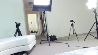 Emi - Shaved Young Blonde Casting - бесплатное порно на 1PORNO.NET