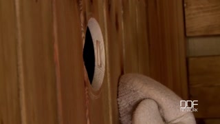 Fetish Employment: Donna Bell Loves Shower & Gloryhole Action - лучшее порно без регистрации 1PORNO.NET